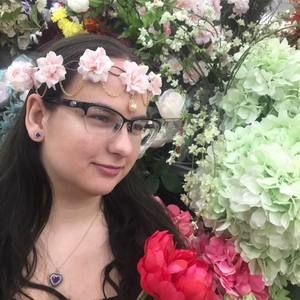 Meet your Posher, Kasandra